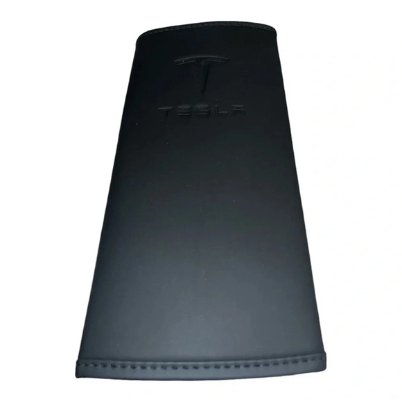Tesla Armrest Cover - Picture 2 of 5